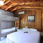 Leda Hotel 2*