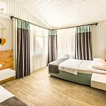 Leda Hotel