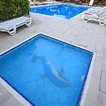 Hotel Leda Side