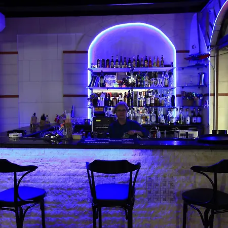 Hotel Leda Sidé