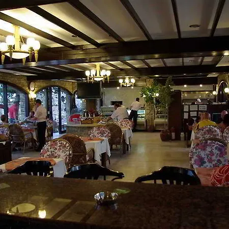 Leda Hotel Side