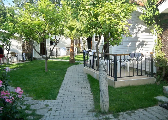 Ξενοδοχείο Leda